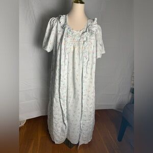 Vintage Character Floral Print Smoked Nightgown with Matching Robe